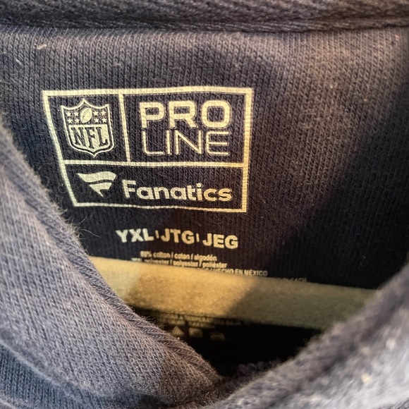 Boys CHICAGO BEARS sweatshirt - Picture 3 of 4